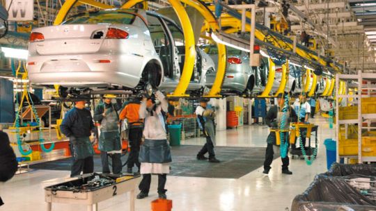 VIA DE CONTACTO. La industria automotriz, Brasil-dependiente.