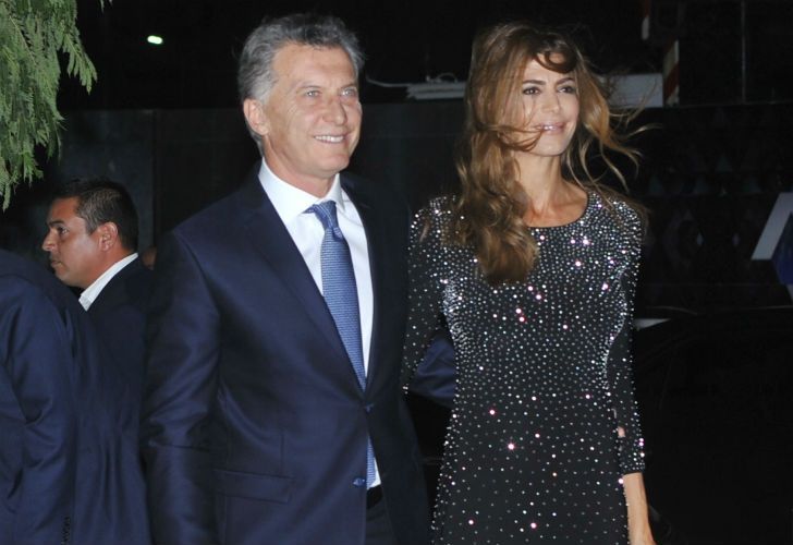 Macri y Juliana Awada llegan a la fiesta.