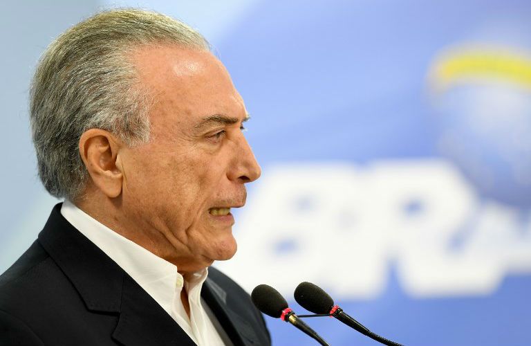 El presidente Temer asegura que no renuncia. Sin embargo, su partido anunció que se retira del Gobierno.