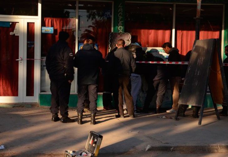 Encontraron a un nene de siete años muerto en un freezer