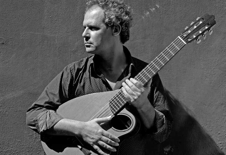 El guitarrista Pedro Jóia, uno de los concertistas más reconocidos del nuevo fado.