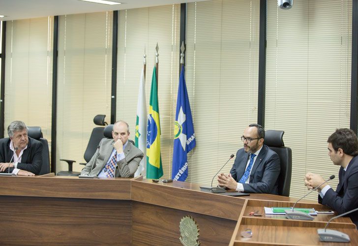 Fiscales argentinos se reunieron con el vice procurador general, José Bonifacio Borges de Andrada, en Brasilia.