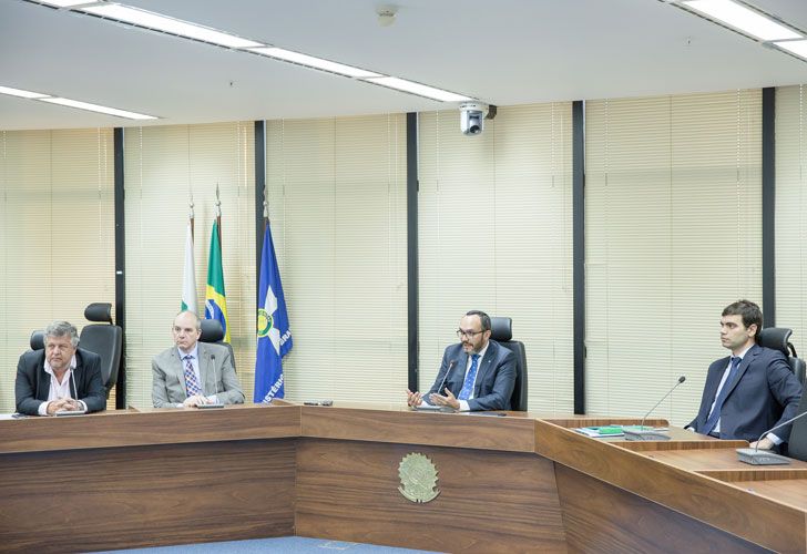 Fiscales argentinos se reunieron con el vice procurador general, José Bonifacio Borges de Andrada, en Brasilia.