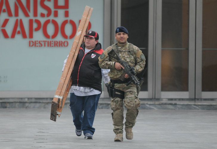 La seguridad que custodió a Angela Merkel