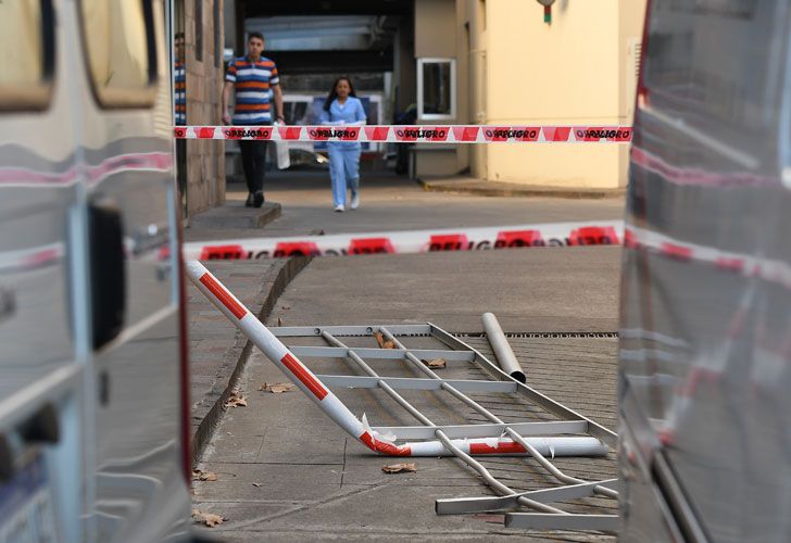 El custodio de Báez resultó herido, al caer de un segundo piso de la Clínica Los Arcos.