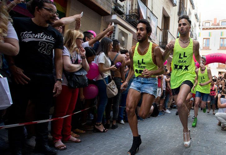 La tradicional carrera de tacones del Orgullo Gay 2017