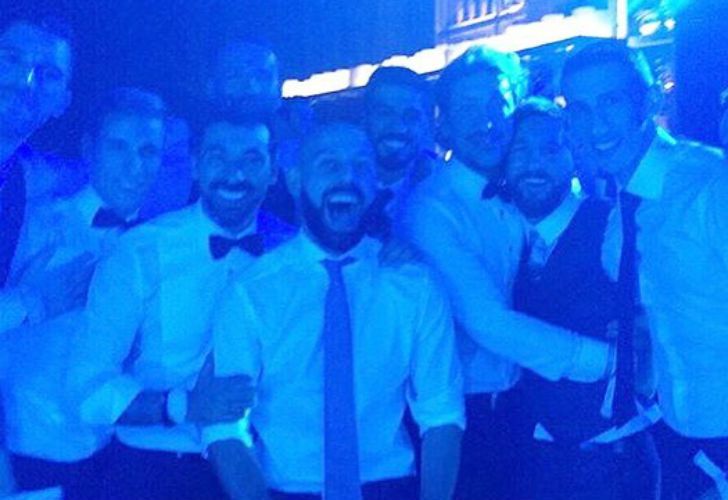 Los jugadores: Ezequiel Lavezzi, Luis Suárez y Ángel Di María, y el actor Nico Vázquez junto a Lionel Messi.