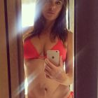 0710_aleizabeth_hurley_g2