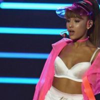 06arianagrande-1