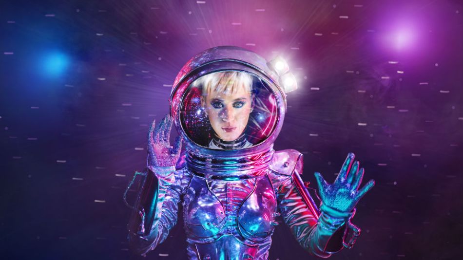 Katy Perry Host 2017