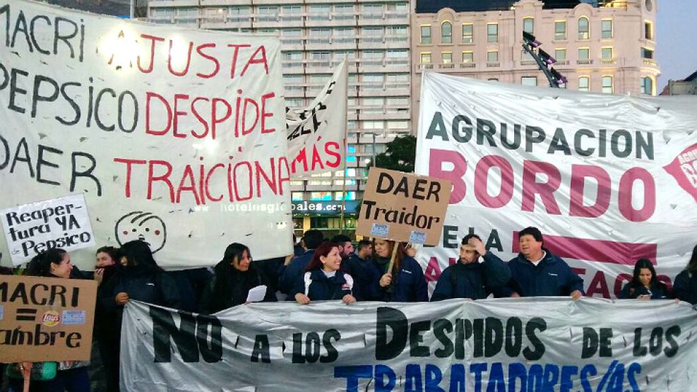 Protesta de los trabajadores de Pepsico en el Centro porteño.