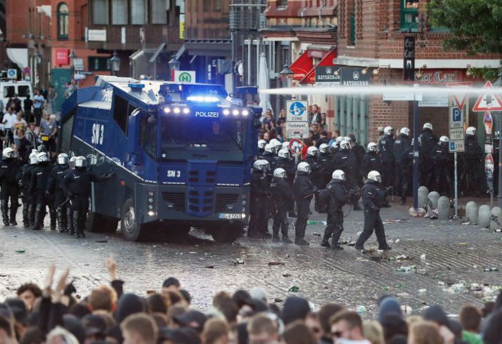 La Policía decidió disolver la marcha convocada contra el G20.