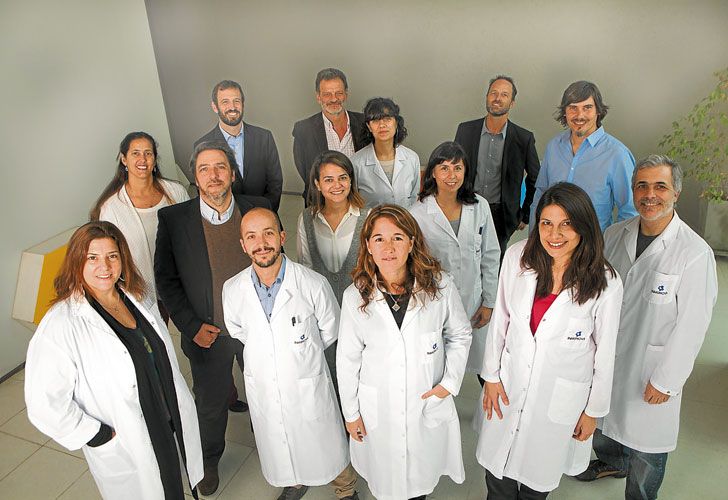 Equipo. Los investigadores de Inmunova, la empresa de biotecnología formada por científicos del Leloir y emprendedores.