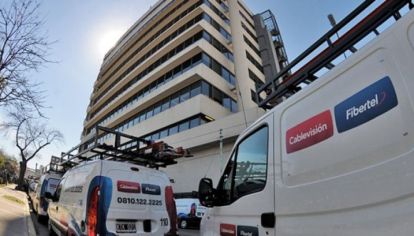 DOMINANCIA. Existe una importante superposición geográfica de las redes de ambos operadores.Esto implica que en muchas zonas se pasará de dos a un proveedor.