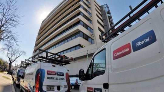 DOMINANCIA. Existe una importante superposición geográfica de las redes de ambos operadores.Esto implica que en muchas zonas se pasará de dos a un proveedor.