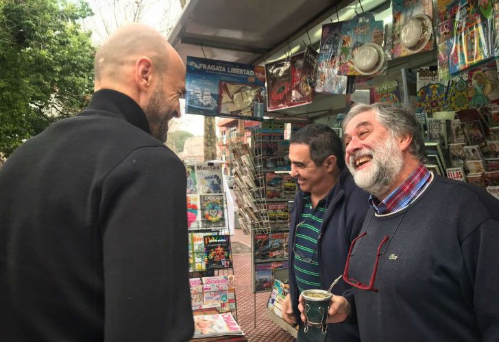 El ministro de Transporte, Guillermo Dietrich, participó del Timbreo en la localidad de San Fernando. 