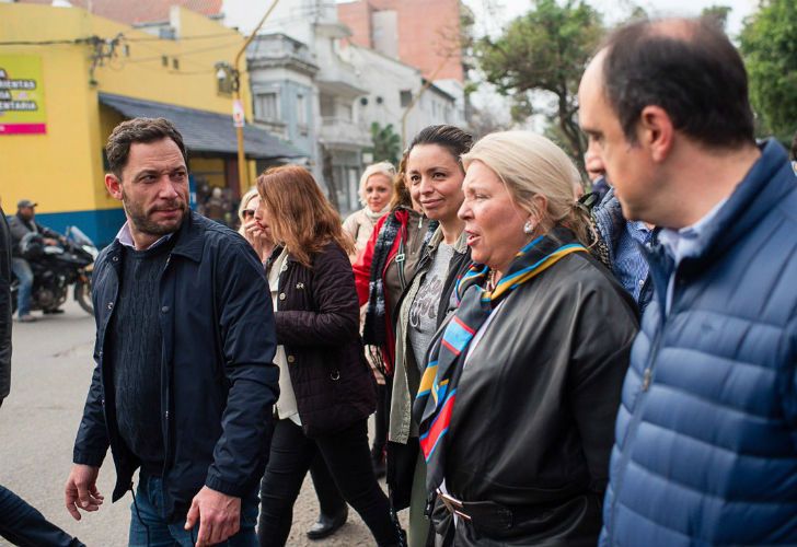 La precandidata a diputada nacional por la Ciudad Autónoma de Buenos Aires, Elisa Carrió; el intendente de la ciudad de Santa Fe y presidente de la UCR, José Corral, y la dirigente de la Coalición Cívica Mariana Zuvic, estuvieron en Santa Fe.