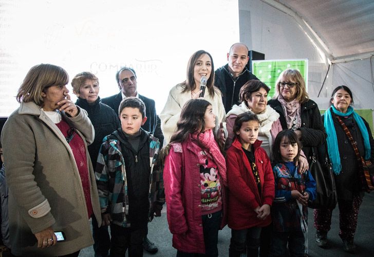 La carpa se instaló en el playón de San Francisco Solano (Av. 844 y 893), donde se proyectan las películas