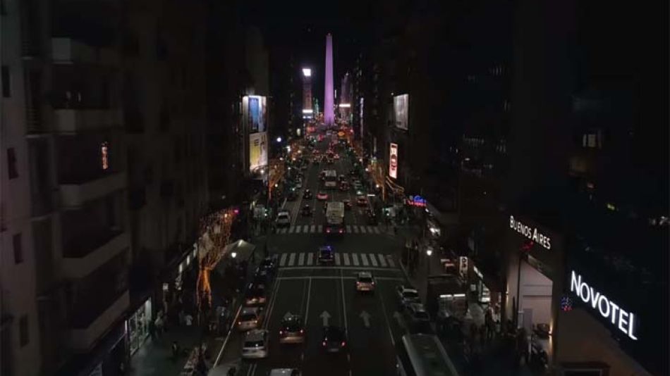 La Avenida Corrientes de noche