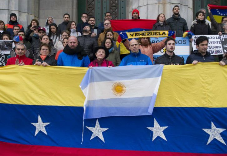 Manifestaciones antimaduro en Buenos Aires.