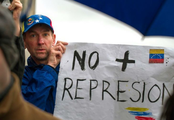 Manifestaciones antimaduro en Buenos Aires.