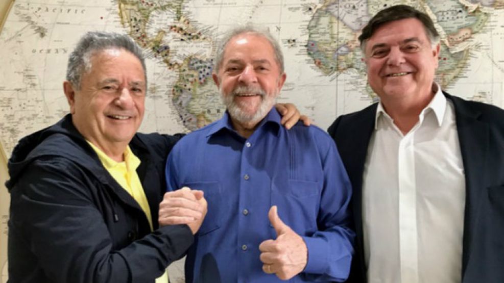 Lula y Duhalde firmaron un acuerdo de cooperación en San Pablo.