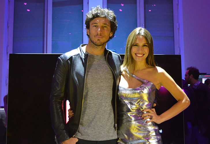 Más de 300 personas compartieron una noche con Pico y Pampita, en el living de LG con el nuevo OLED TV 4K.