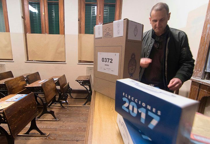 Comenzó la jornada electoral de la PASO 2017 en los centros de votación