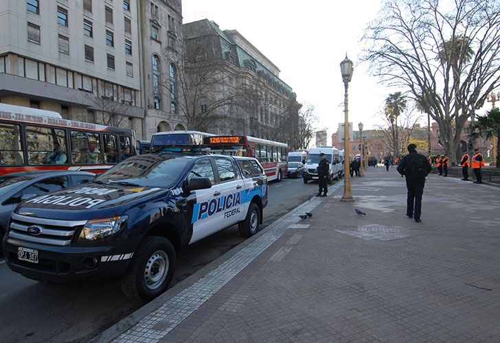 POLICIA FEDERAL Y DE LA CIUDAD CUSTODIAN LA PLAZA DE MAYO Y LOS ALREDEDORES POR LA VISITA DEL VICEPRESIDENTE DE EEUU, MIKE PENCE