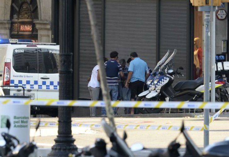 El atentado en Barcelona dejó 13 muertos y decenas de heridos. 