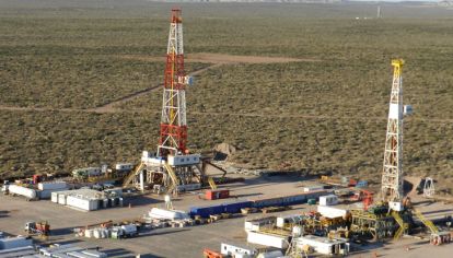 CARA A CARA. Rocca controla TGN; y Mindlin, TGS, las transportistas que quieren hacer el ducto para el gas que salga del yacimiento.