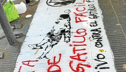 Pendiente. Los reclamos por casos impunes todavía no encuentran lugar en el debate público.