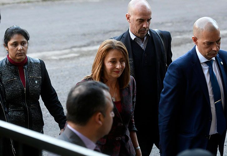 La Procuradora General de la Nación Gils Carbó, se presentó en los tribunales de Comodoro Py