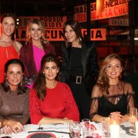en-la-comida-a-beneficio-de-fundacion-voz-76