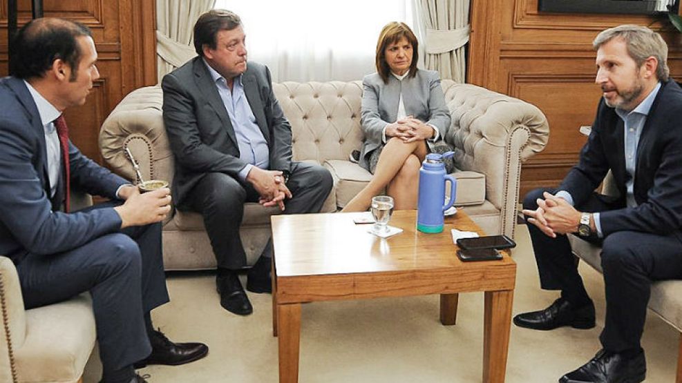 Rogelio Frigerio y Patricia Bullrich se reunieron con Alberto Weretilneck y Omar Gutiérrez.