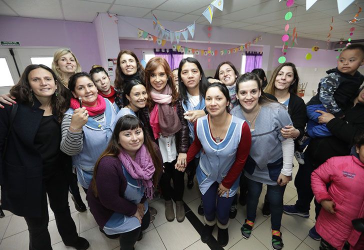 Junto a una multitud Cristina visitó Avellaneda.