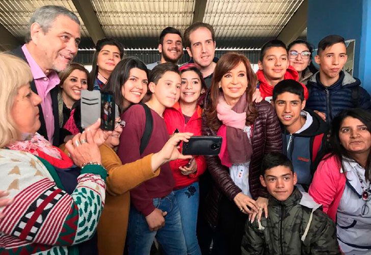 Junto a una multitud Cristina visitó Avellaneda.