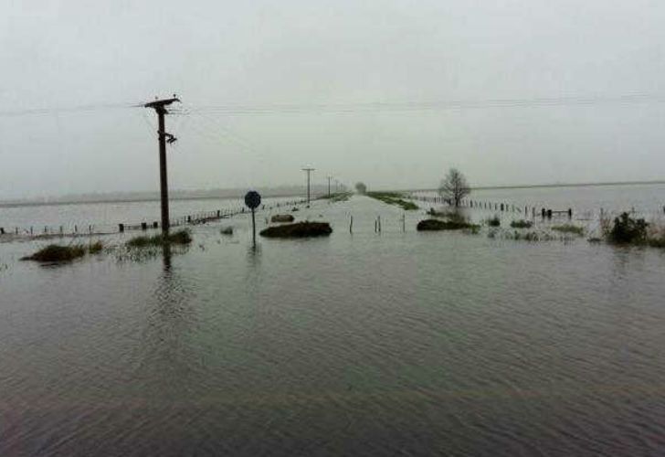 La localidad de Rancul, en La Pampa, aislada por las intensas lluvias.