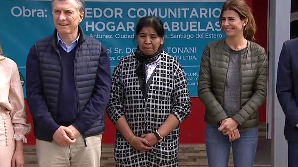 Mauricio Macri y Juliana Awada junto a Margarita Barrientos en Santiago del Estero.