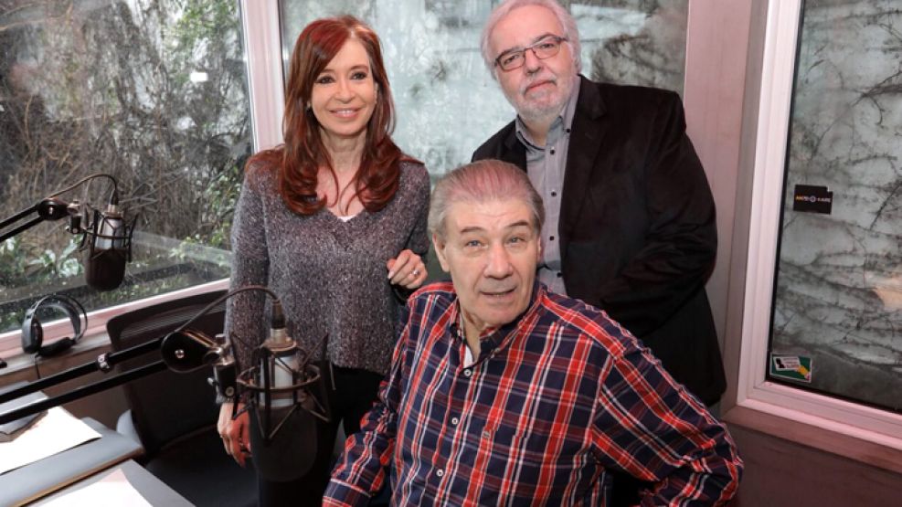 Cristina Kirchner, junto a Víctor Hugo Morales y Eduardo Aliverti.
