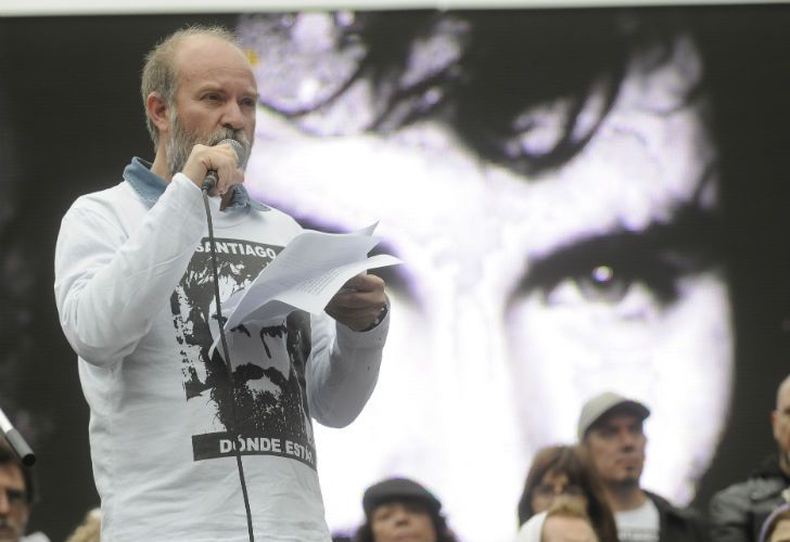 A dos meses de su desaparición, una nueva y multitudinaria manifestación por su aparición con vida.