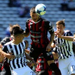 442 Talleres Freno A Patronato Y Se Prende Arriba