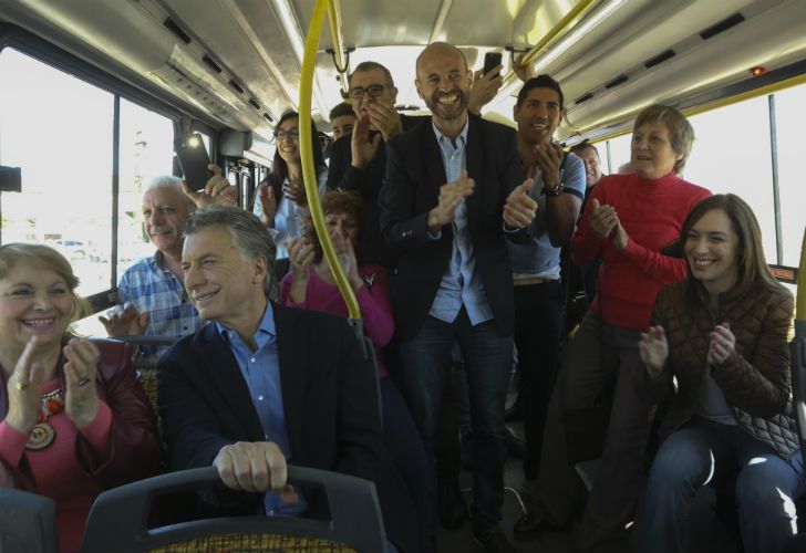 Macri y Vidal inauguraron el Metrobus de Tres de Febrero.