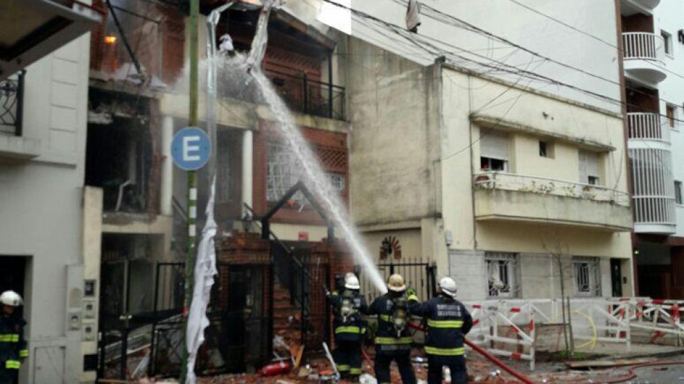 El incendio se desató en una vivienda de la calle Neuquén al 2200, en el barrio de Flores