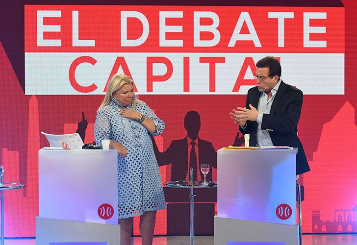 Elisa Carrió (Vamos Juntos) y Marcelo Ramal (FIT)), durante el debate de los principales candidatos a diputados nacionales por la Capital Federal 