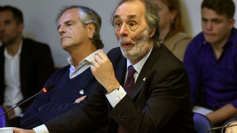Pablo Tonelli, contra Cristina Kirchner.