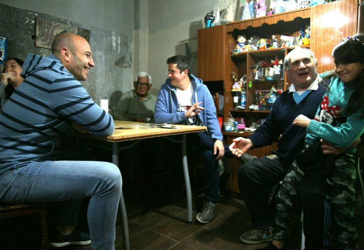 El intendente de Quilmes, Martiniano Molina, recorrió Ezpeleta.