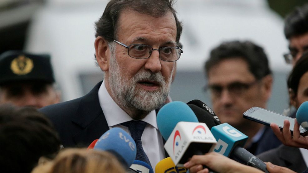 Rajoy extendió el tiempo límite a Puigdemont.