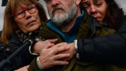 Respeto y prudencia. Dos gestos pedidos por la familia Maldonado en la semana clave del hallazgo de Santiago.