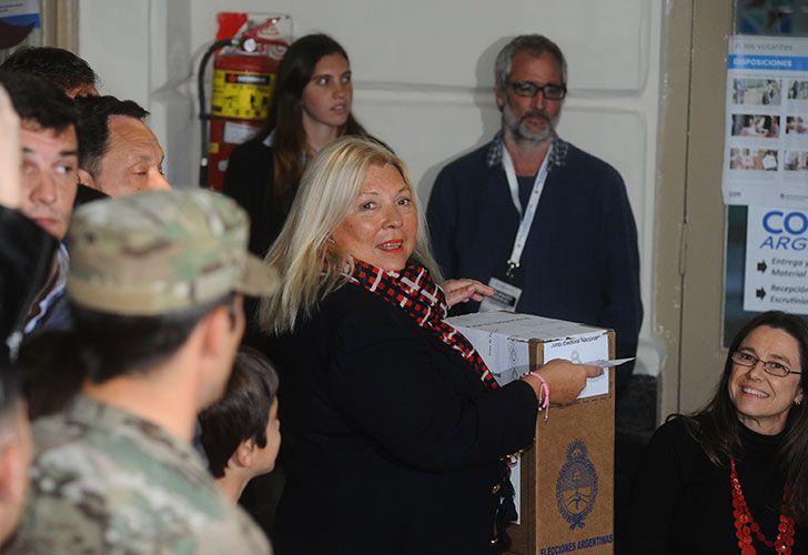 Elisa Carrió emitió su voto